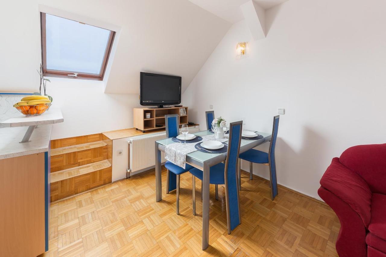 Apartma Lea Словень-Градец Экстерьер фото