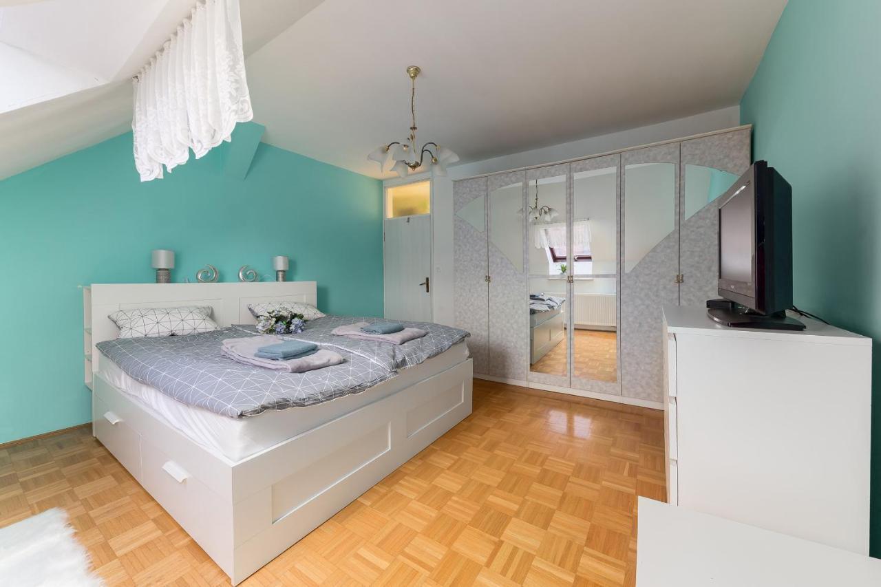 Apartma Lea Словень-Градец Экстерьер фото